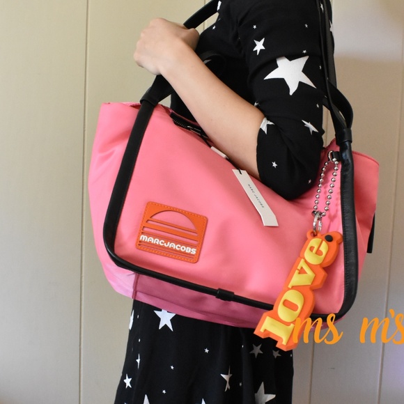 NWT Marc Jacobs Nylon tote W keychain - Picture 1 of 7